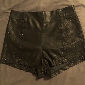 Urban Outfitters high-waisted shorts size 4